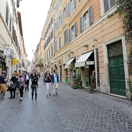 Bed and Breakfast Domus Croce Roma Exterior foto