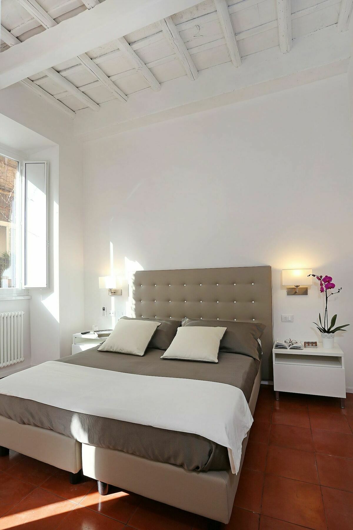 Bed and Breakfast Domus Croce Roma Exterior foto